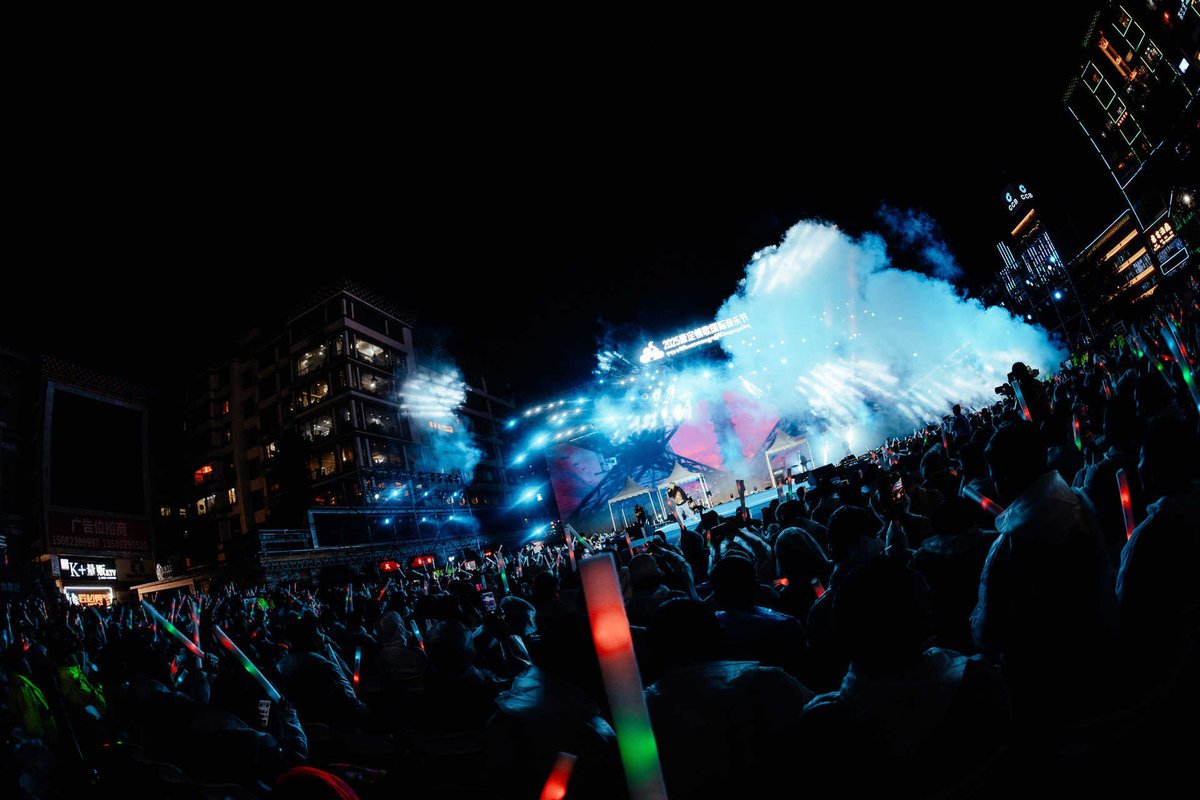 Patar Brenbt tweet media