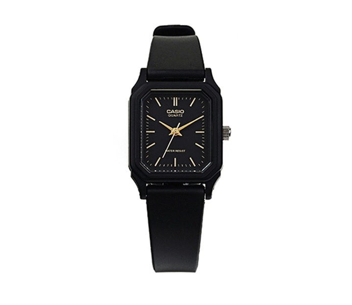 พร้อมส่ง casio รุ่นนี้ 2 เรือนค่ะ 
ราคาปกติ 590฿ ขาย 300฿ ส่งฟรี

เรือนหน้าปัด2.4 cm
สาย 1 cm
แนะนำ ข้อมือไม่เกิน 18 cm ใส่สวยนะคะ

สนใจ dm เลยค่า 💌