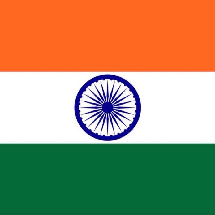 ईरान के IRGC ने कहा है कि होर्मुज जलडमरूमध्य सिर्फ अमेरिका, इजराइल और यूरोपीय जहाजों के लिए बंद है।

गैर-पश्चिमी देशों के टैंकरों, खासकर भारतीयों को गुजरने की अनुमति है। Pushpak और Parimal जैसे भारतीय जहाज पहले ही सुरक्षित गुजर चुके हैं।

स्थिति अभी तनावपूर्ण बनी हुई है,