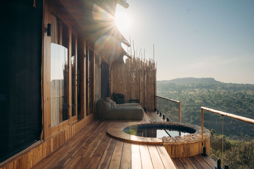 BontelSafaris's tweet image. Experience the beauty of the wild at Pearl Mara Camp😍
Luxury, comfort, and unforgettable wildlife moments in the heart of the Masai Mara National Reserve.

 #MasaiMara  #LuxurySafari #MagicalKenya #BontelAdventures