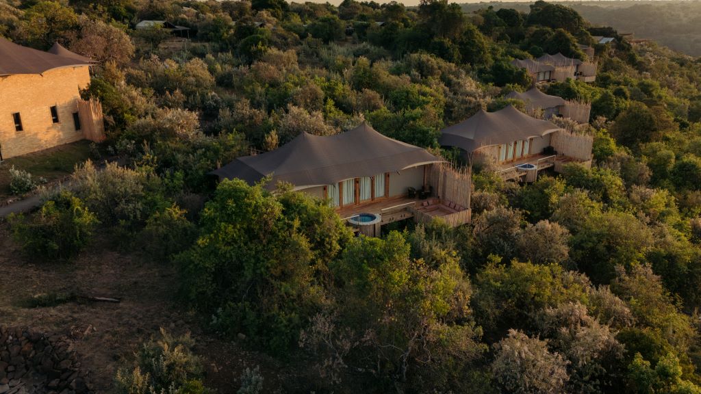 BontelSafaris's tweet image. Experience the beauty of the wild at Pearl Mara Camp😍
Luxury, comfort, and unforgettable wildlife moments in the heart of the Masai Mara National Reserve.

 #MasaiMara  #LuxurySafari #MagicalKenya #BontelAdventures