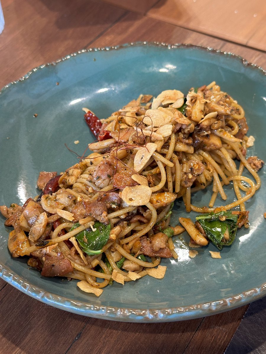 กินกันเถอะ tweet media