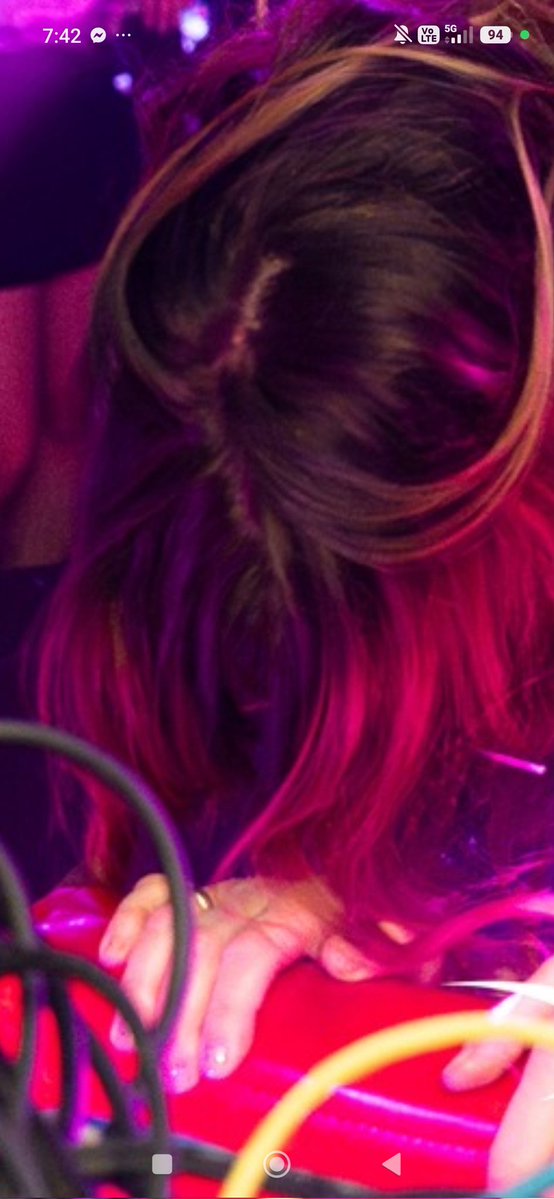 UśmiechniętyBebok tweet media