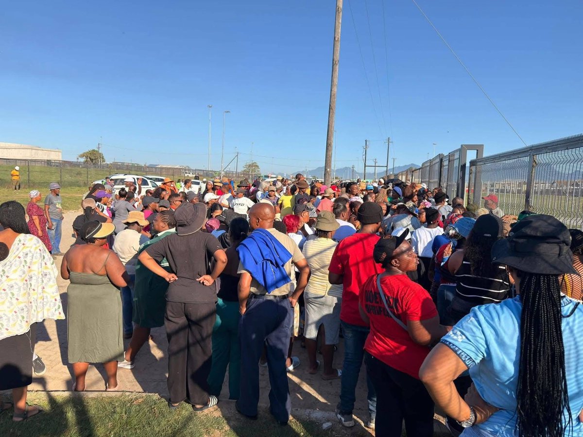 SHOCK AT SCHOOL

A teacher at Thembalethu Primary School in George has been suspended after a learner was allegedly punished for not bringing R40 pie money.

The child, who lives with his grandmother, reportedly couldn’t afford it and was left watching while other learners ate.