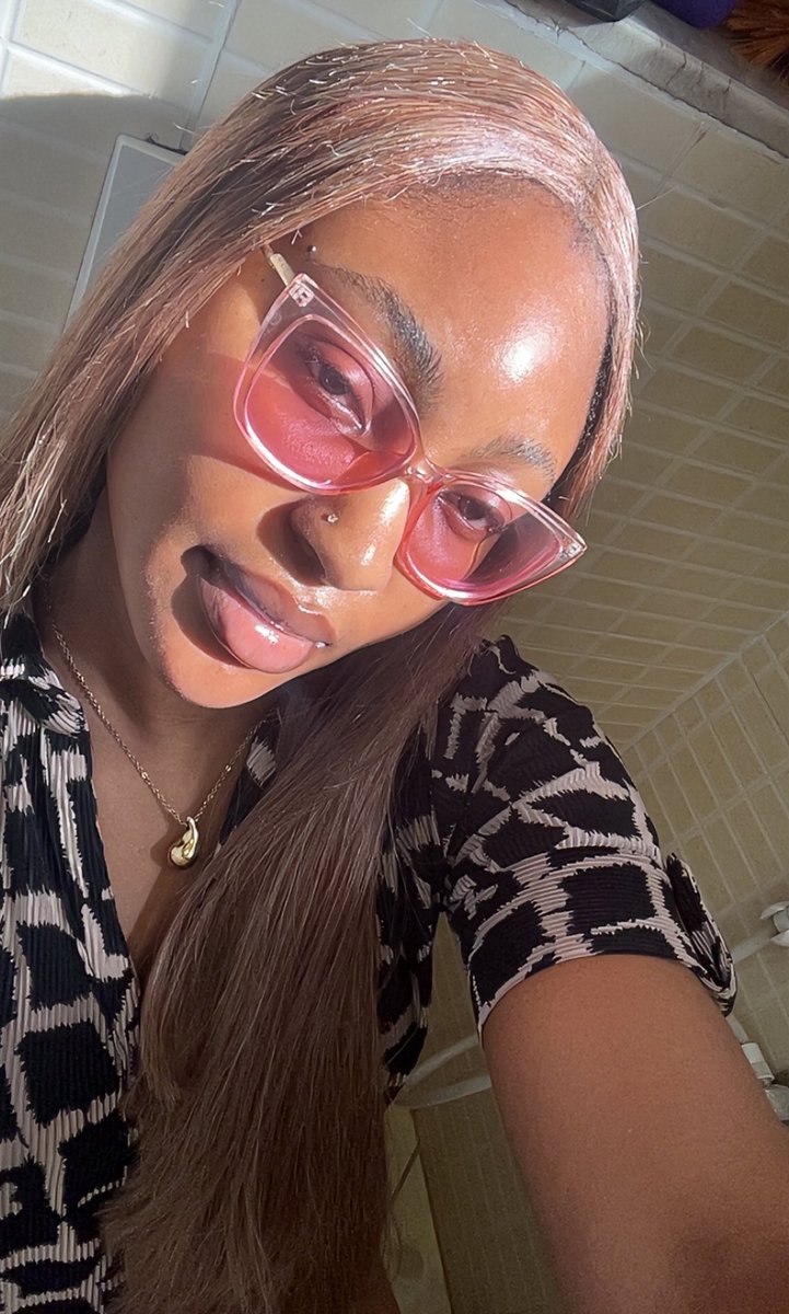 ✨✨Danielle✨✨ tweet media