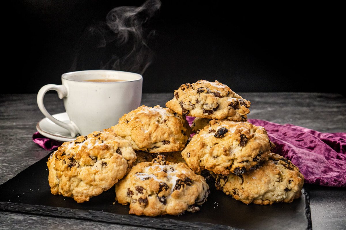 flawlessfooduk's tweet image. 🍪✨ Rock Cakes, a classic old-fashioned British bake!
Crispy on the outside with a soft, crumbly centre and plenty of fruity goodness. Perfect with a cup of tea.
Recipe 👉flawlessfood.co.uk/rock-cakes/
#RockCakes #BritishBaking #TeaTimeTreat #FlawlessFoodUK ☕
