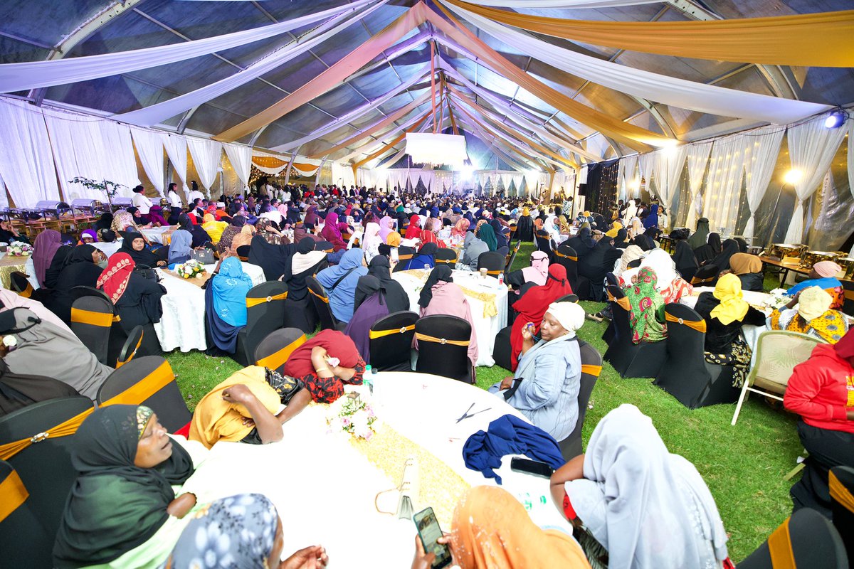 HassanAliJoho's tweet photo. In the blessed spirit of the Holy Month of Ramadhan, I joined Nakuru Governor H.E. @susankihika and the First Gentleman Sam Mburu for a warm and gracious Iftar dinner that brought together Muslim and political leaders in a moment of reflection, unity and gratitude.

I sincerely appreciate their thoughtful hospitality and the opportunity to break the fast together as we shared prayers, fellowship and conversations on strengthening harmony and cooperation among our communities.

The gathering was also graced by Nakuru Muslim leaders and political leaders including MPs Hon. David Gikaria, Hon. Irene Njoki, Hon. Samuel Arama, and UDA Secretary General Hon. @HassanOmarH.