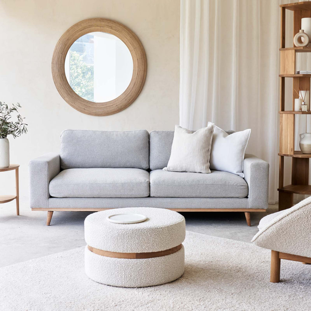 Centrepiece2's tweet photo. A well-made #sofa can transform a living space.
Instead of adjusting your home to fit furniture, consider a sofa made specifically for your home.
Custom made in #SG by #CentrepieceFurnishing.
WhatsApp 9030505 now.
#CustomSofaSG #SGHomeStyle #SupportLocalBusiness #Ramadan #sg https://t.co/130Y0gsq4T