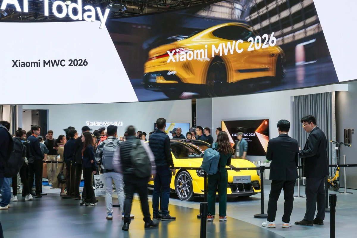 Xiaomi_Kenya's tweet photo. Behind the wheel of the future. 📷📷
At #MWC26, visitors stepped into the SU7 Ultra and experiencing Xiaomi’s Human × Car × Home smart ecosystem like never before.
Your car, your home, your life—all connected by Xiaomi. #TheNewWaveofAI #xiaomilaunch https://t.co/VVa1d6AcqE