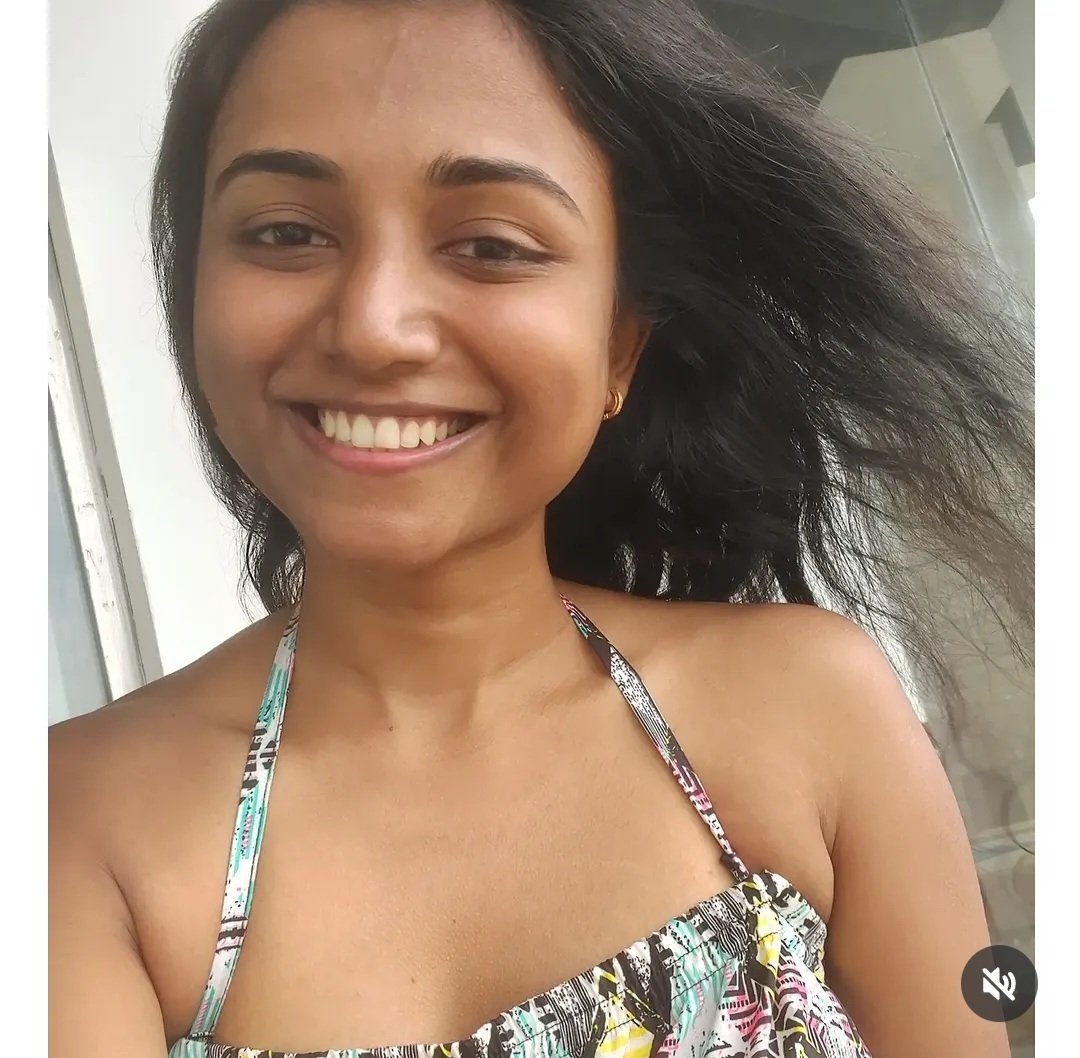 Dalterego233130's tweet photo. She is draining my cum 💦💦 https://t.co/B8wdhfoS85