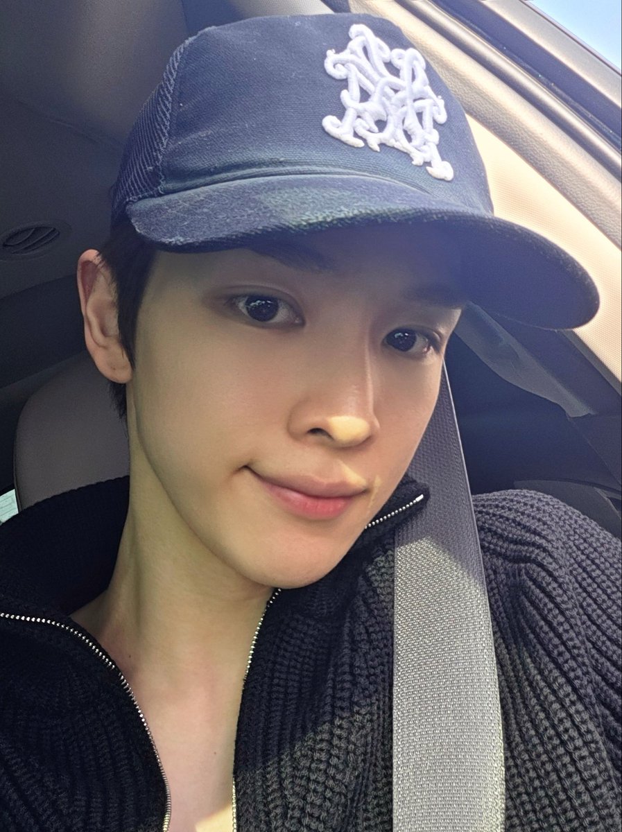 dearrainlily's tweet photo. #성찬 https://t.co/uV7BuH3axl