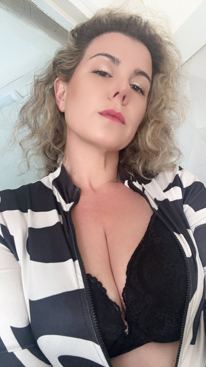 Cindy Lopes Privé 💋 tweet media