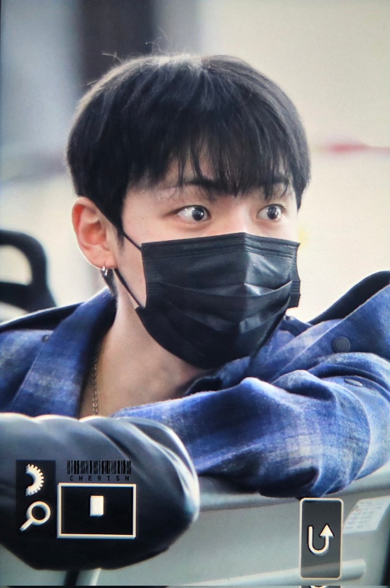 cherish_yuchan's tweet photo. 260312 출국
#강유찬 #KANGYUCHAN https://t.co/wdz5rmnln8