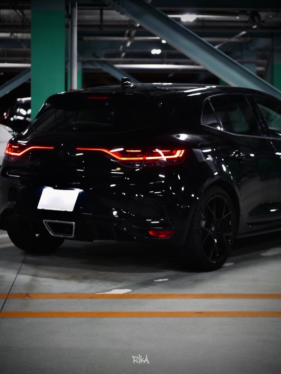 86ULTIME's tweet photo. 写真ありがとう📸🐈‍⬛
#RENAULT #MEGANE4 #MEGANERS https://t.co/sDfqcGWR3A