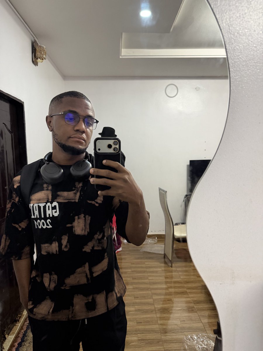 phantomcodes 👨🏿‍💻 tweet media