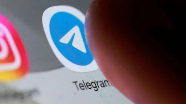 MENAFN's tweet image. Telegram Asked To Remove Over 3,100 Channels Over Copyright Violations Within 3 Hours By Indian Govt #Telegram #Asked #Remove #3,100 #Channels #Copyright #Violations #Within #Hours #Indian #Govt #Facebook #Twitter #Meta #Instagram #TikTok dlvr.it/TRRXYy