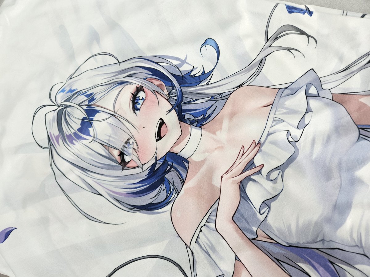 굿즈앤쏠/우산 모양쿠션 담요 바디필로우 패브릭 포스터 제작 tweet media