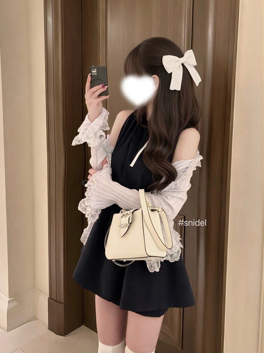 snidel リボンネックロンパース SNIDELのリボンネックロンパース🤍ྀི シルエット綺麗で大人っぽいのに