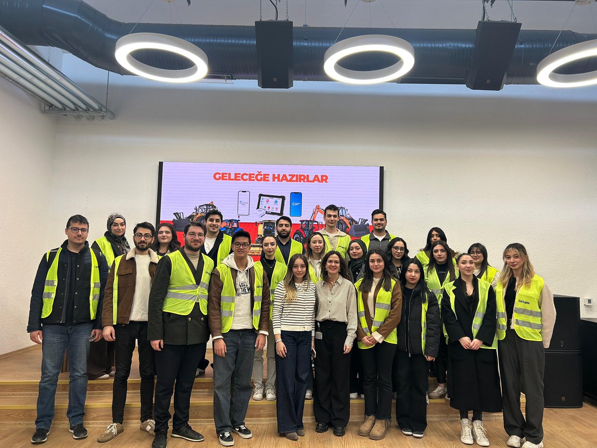 cekathbv's tweet photo. ÇEKAT olarak TürkTraktör gezimizi gerçekleştirdik! 🚜
Geleceğin üretim dünyasını yerinde görmek ve sektöre dair değerli bilgiler edinmek bizim için oldukça ilham vericiydi. Misafirperverlikleri için teşekkür ederiz. ✨
💫VAR OLSUN ÇEKAT!💫
#ÇEKAT #Türktraktör #TeknikGezi https://t.co/sxT0n0Rn4n