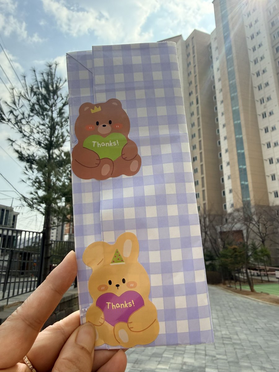 이쪽으로와 tweet media