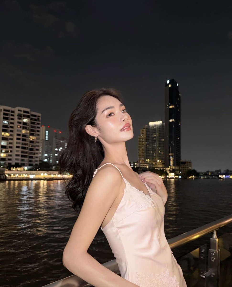 _callmebabyyy's tweet image. แกล้งๆแท็กคุณปิ่นกมล มาลีนนท์ @ คุณดิว

#HaritKeng #mintranch