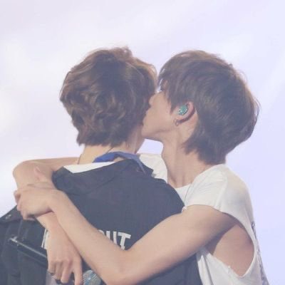 dyke #V8 tweet media