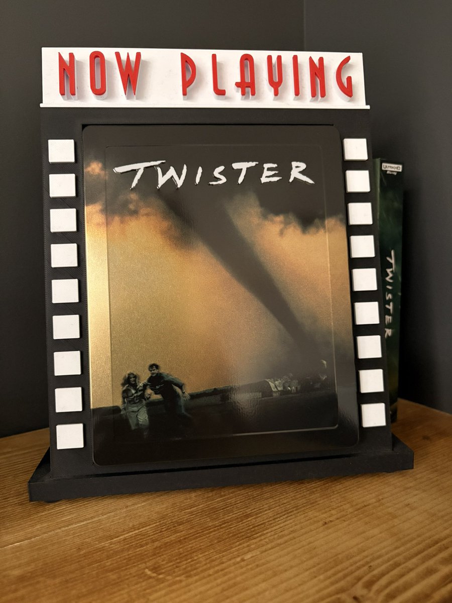 Mark Perkins tweet media