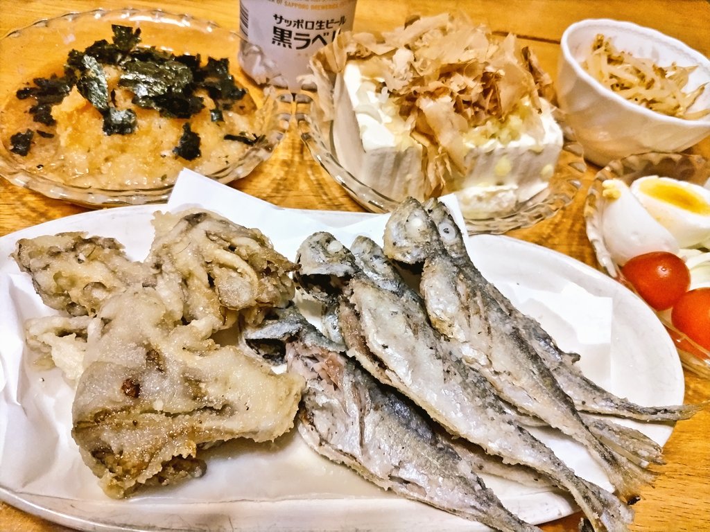 CubとVmaxとakinoriだけど tweet media