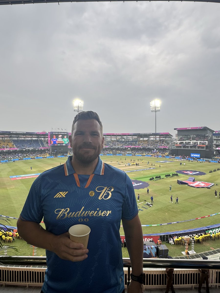 Aaron Finch tweet media