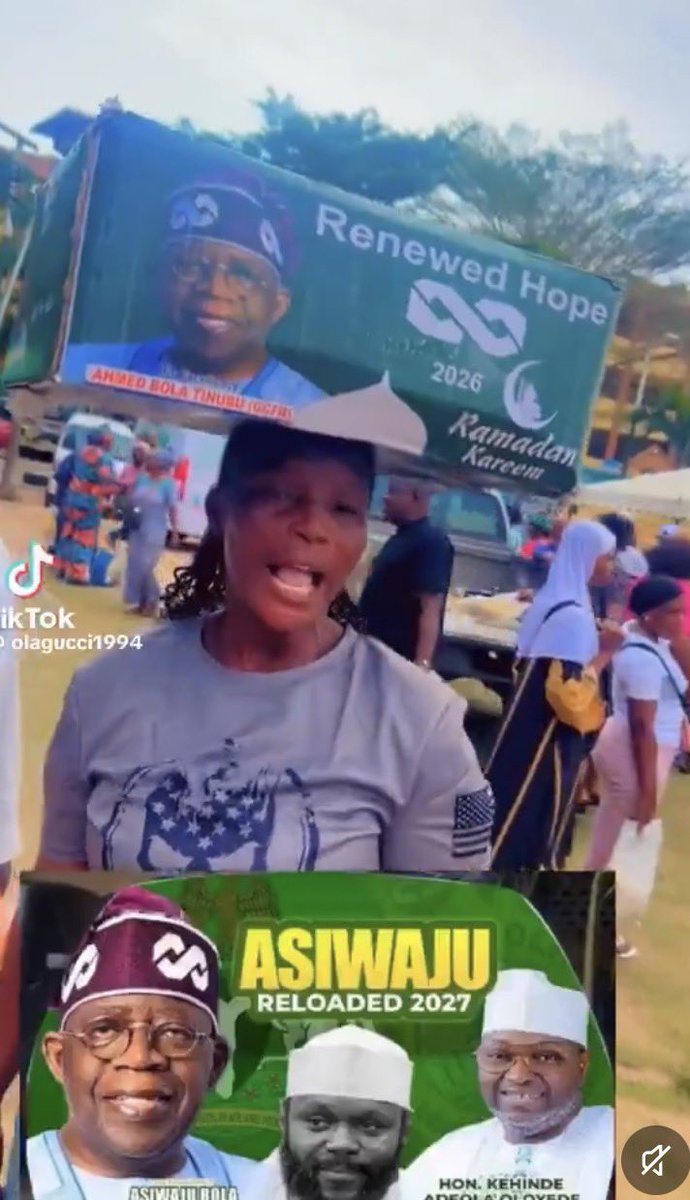 This lady cursed people seeking good governance because of a box that its contents is probably no more than $26.17
For 4yrs of slavery 🤦🏽‍♂️ This battle go long.