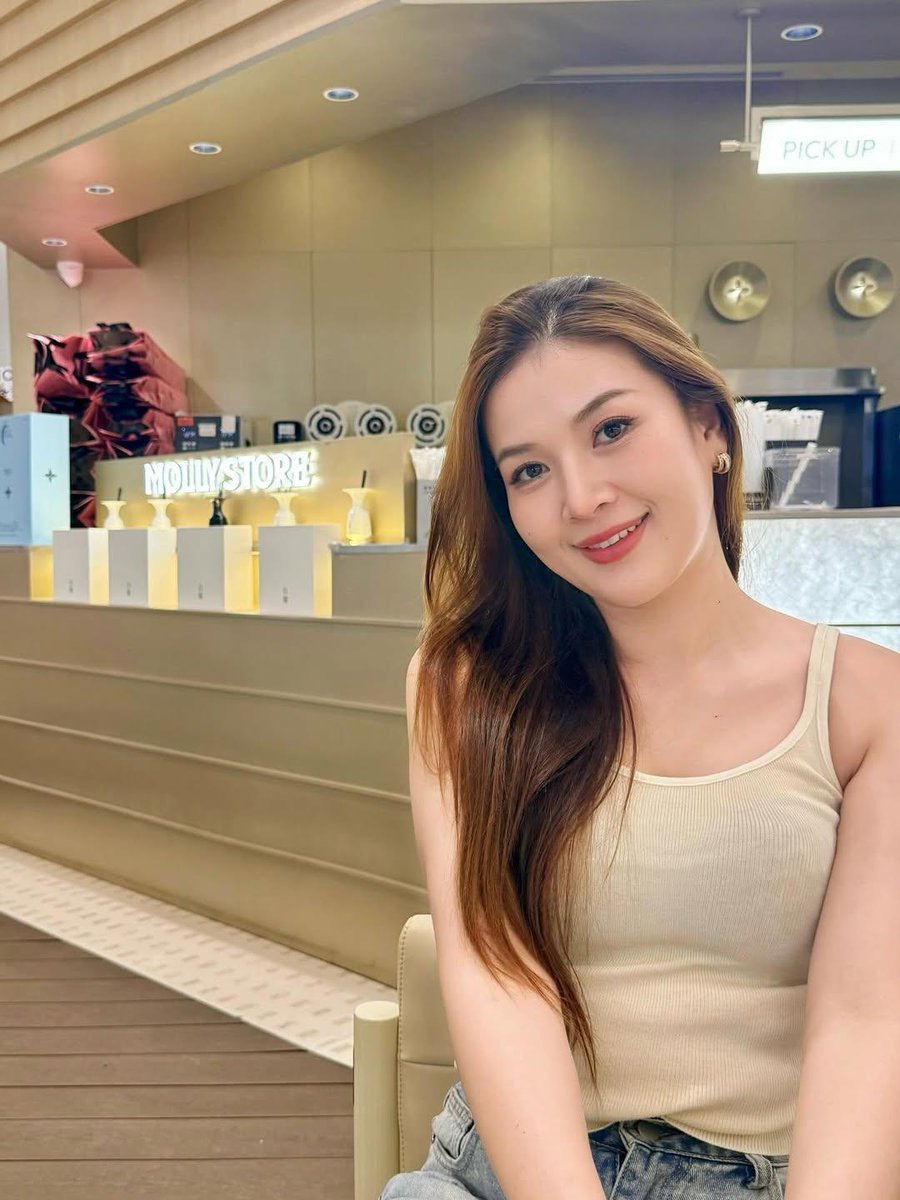 mᥱrrᥡ ♥︎ tweet media