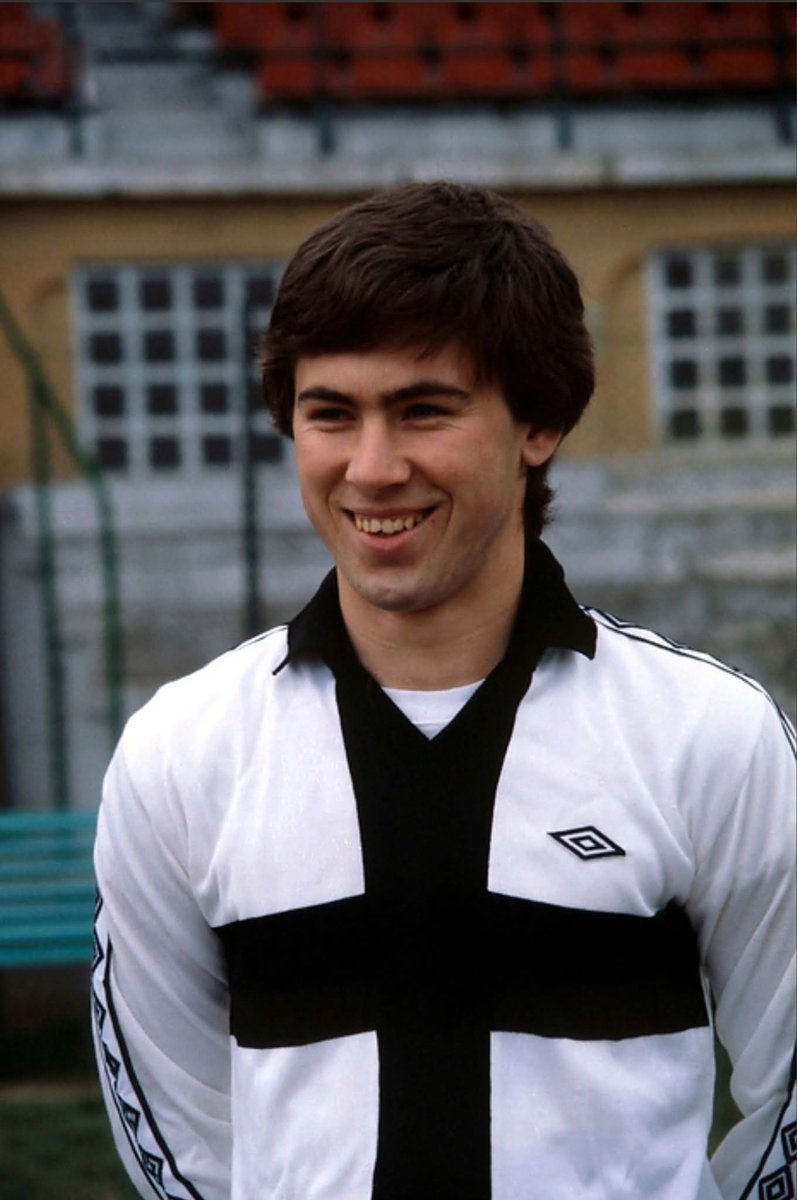 🥷🔴⚫️⭐️ Salvo Il Milanista🚩👹🏴Cascavít 🪛🟥⬛️ tweet media