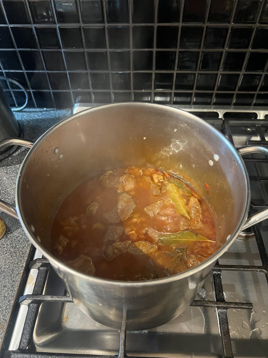 Raven Rots tweet media