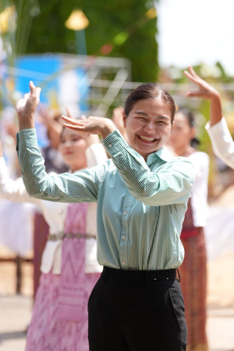 Lunshutter tweet media