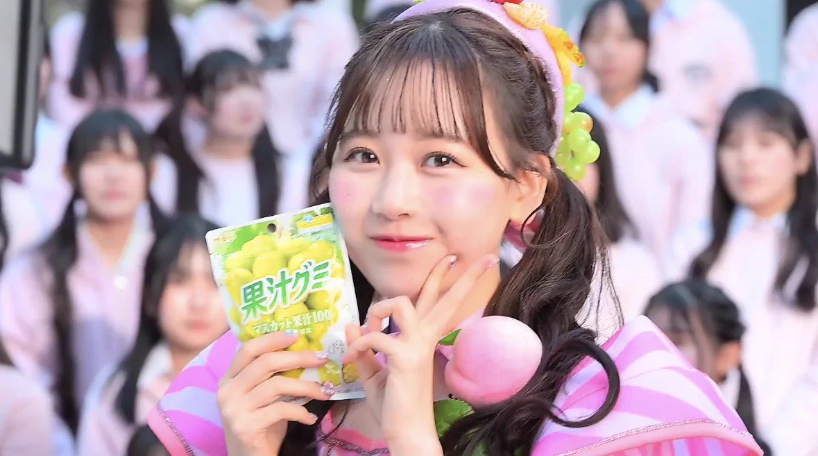 FRUITS ZIPPERの春が満開！ 松本かれんのシール帳エピソードにファン熱狂