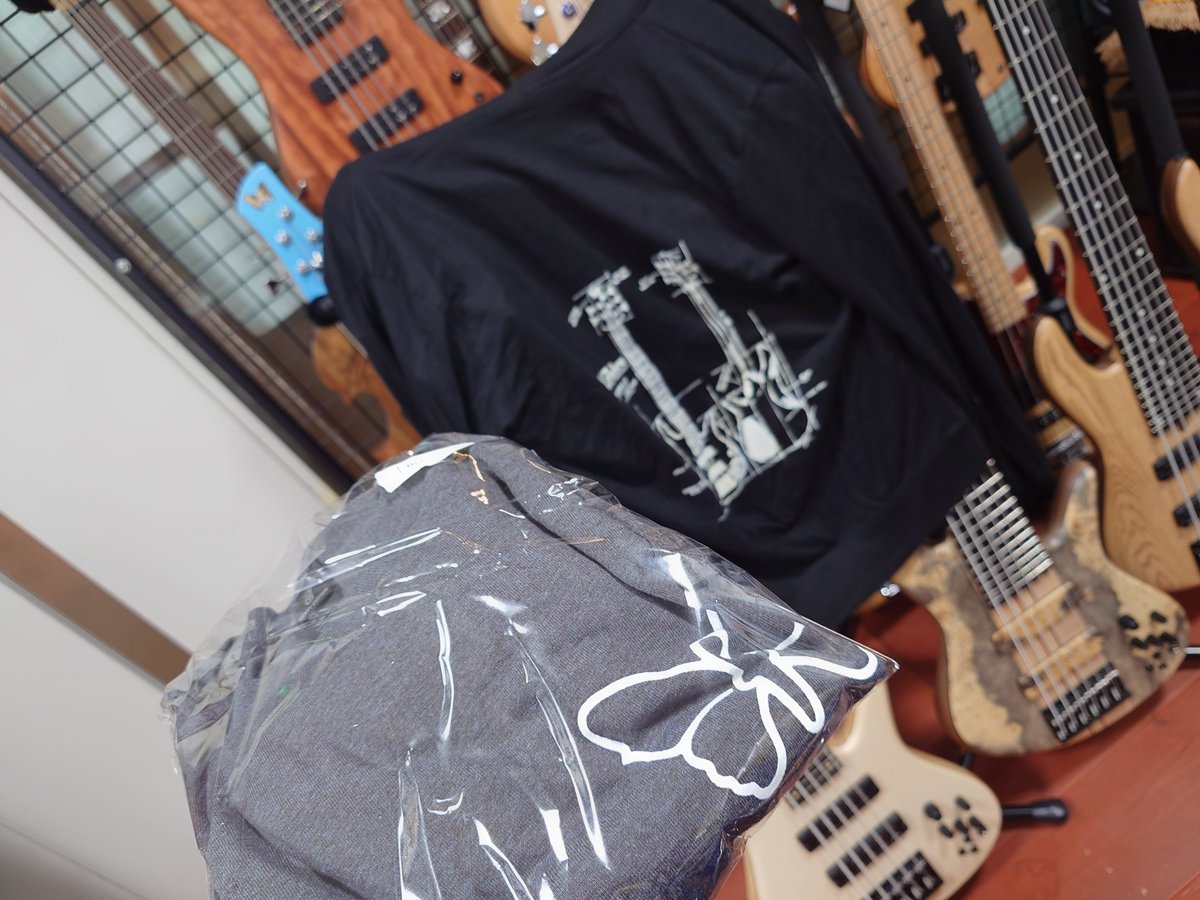 タイズストア tweet media