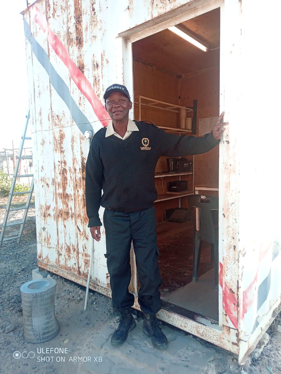 Oakshield271260's tweet image. Trust in security starts with the people on site.
That’s why we focus on professionalism, awareness, and accountability on every shift.
#SecurityTeam #TrustedGuards #ProfessionalService #PeaceOfMind