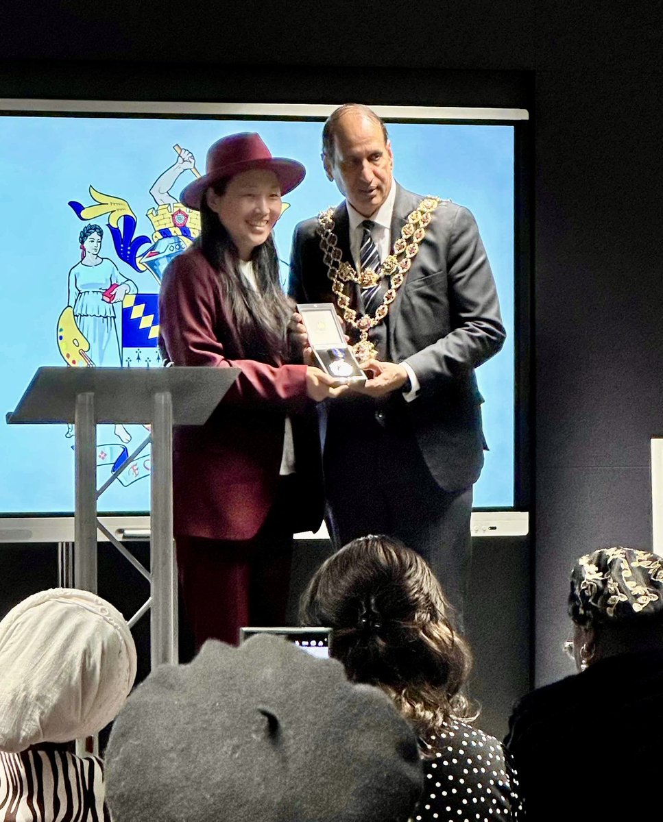 Professor Benjamin Zephaniah tweet media