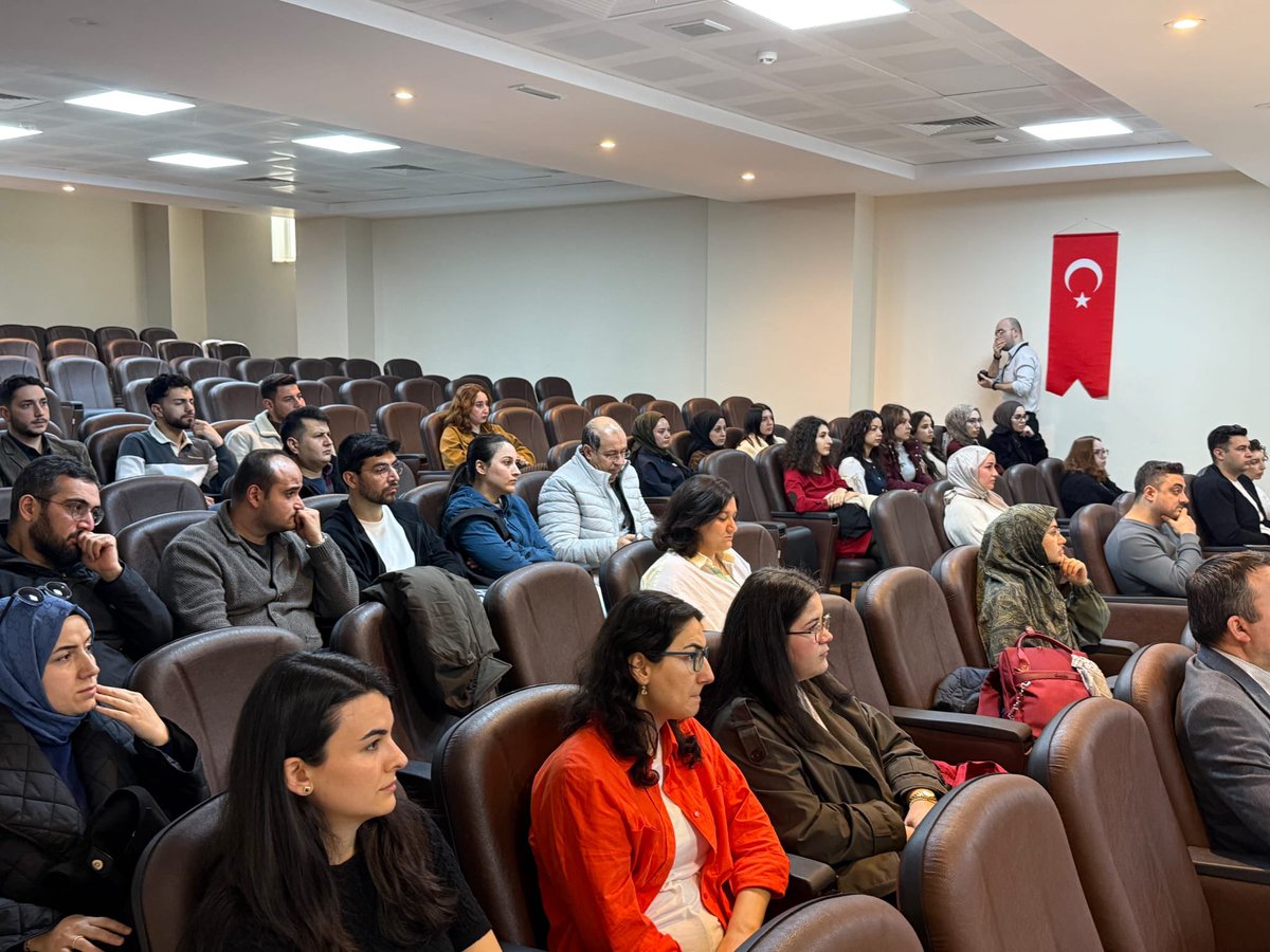 SAÜ İnsan ve Toplum Bilimleri tweet media