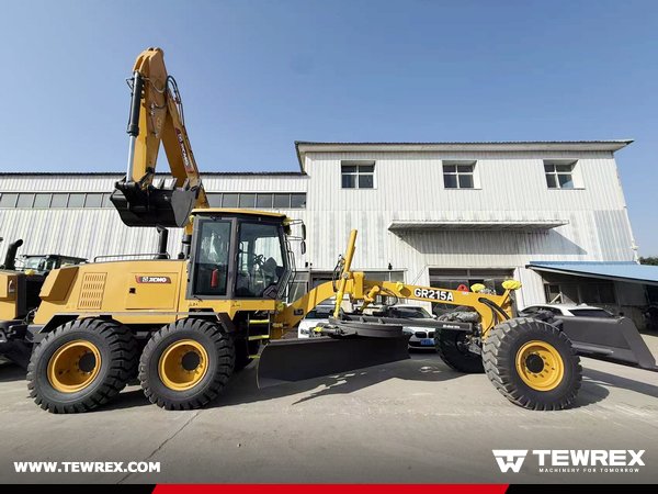 🚜 Export Case | #XCMG GR215A Motor Grader

#TEWREX recently exported 1 unit of XCMG GR215A Motor Grader, a dependable machine widely used in road construction and maintenance projects.

#XCMG #MotorGrader #HeavyEquipment #ConstructionMachinery #MachineryExport