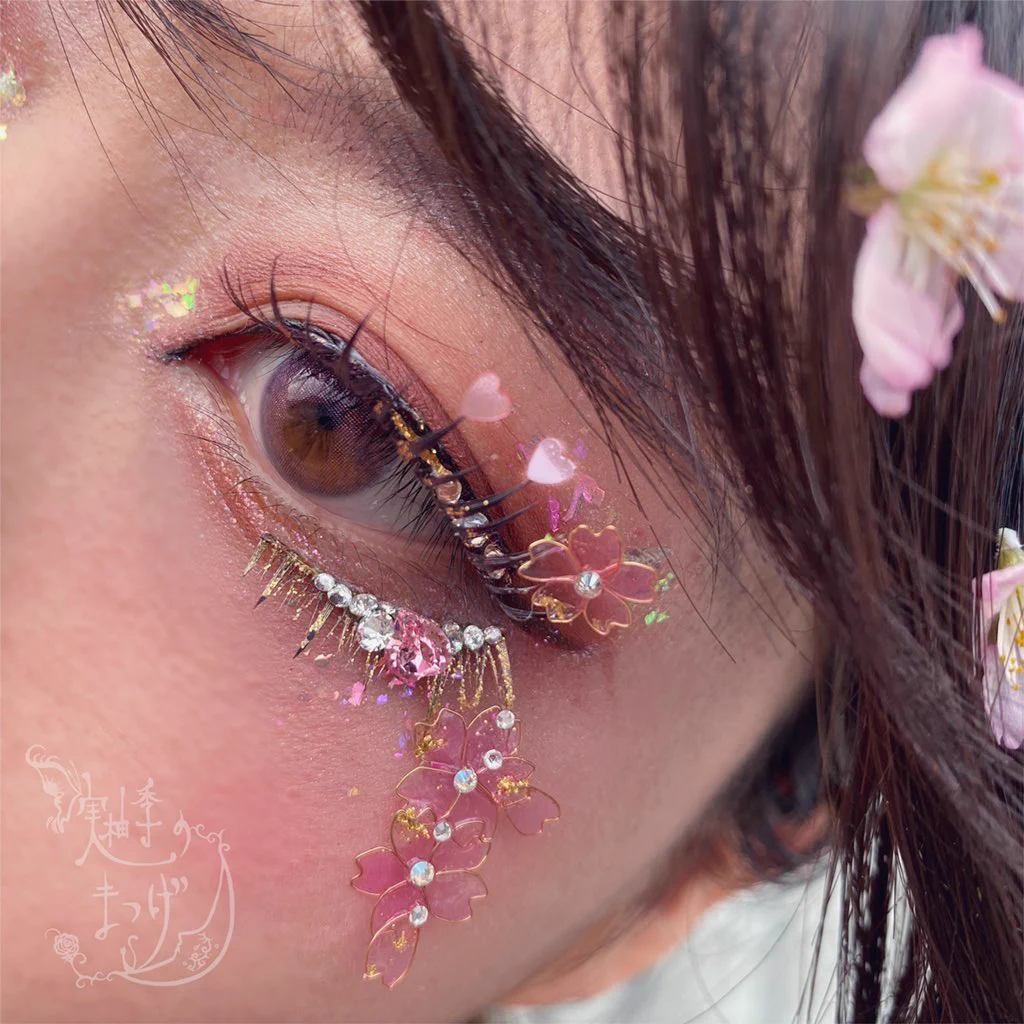 実柚季のまつげ(MYK WORK) 花びら つけまつげ 左右セット 実柚季(MYK WORK) on X: 