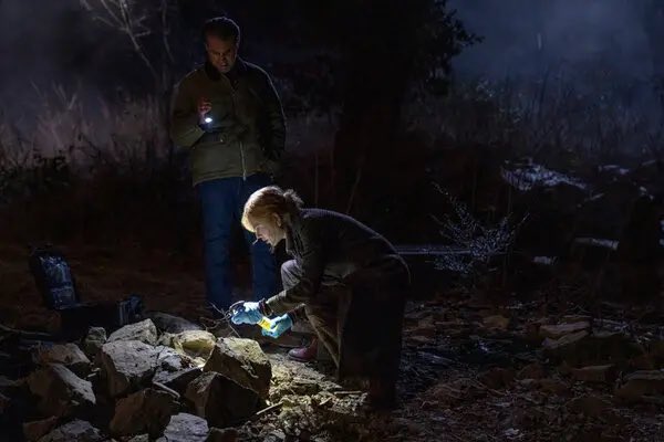 Scarpetta season 1 ผ่าคดีนิติเวช เข้า #PrimeVideoTH จากนิยายของ Patricia Cornwell ได้ Nicole Kidman มารับบทคุณหมอมือฉมัง 🩻🗂️🗄️ ดีใจมีซีรีส์ให้ดู 8 ตอนรวดเลยค่ะ (เล่นกับใจเด็กสาวไหมน้อนิโคลในมาดหมอ)
