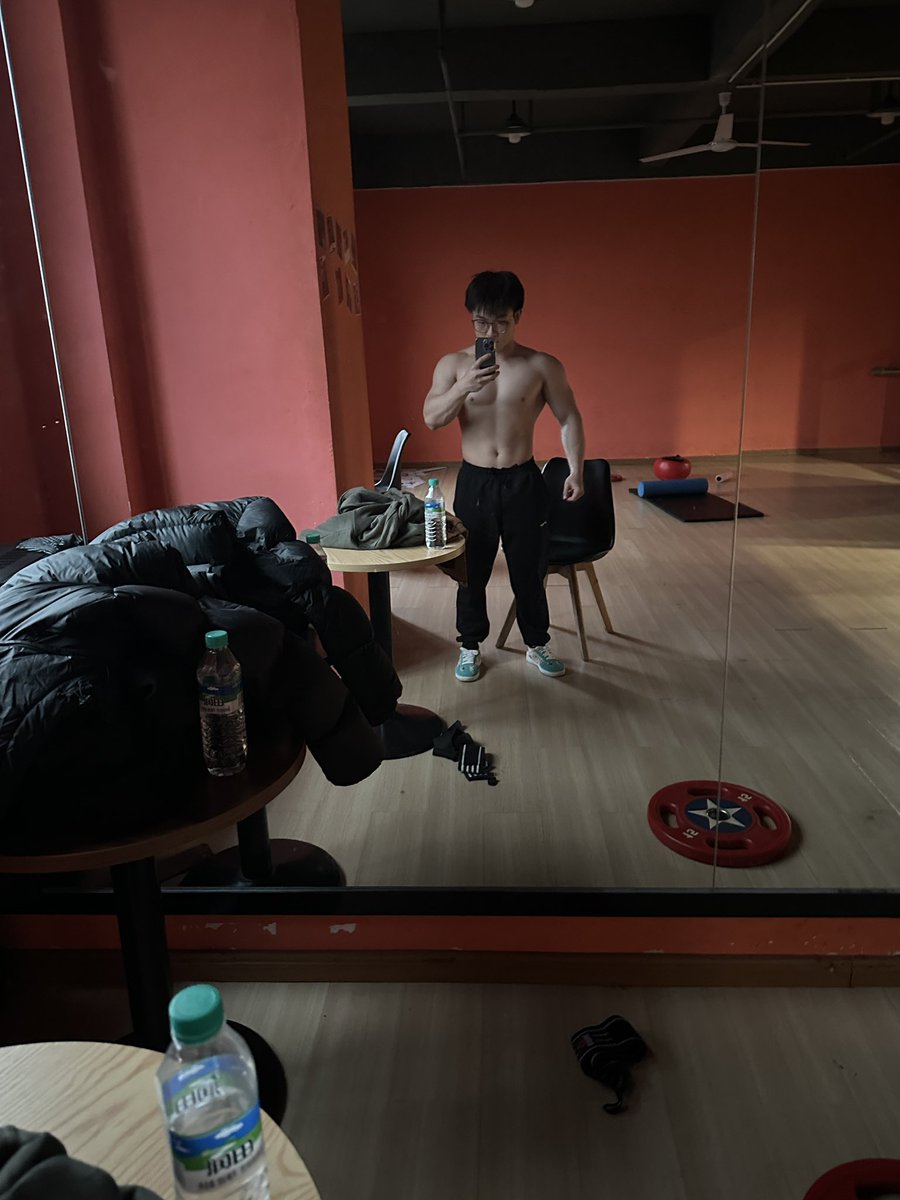liu_wei134's tweet photo. https://t.co/3fUKoSeh4f