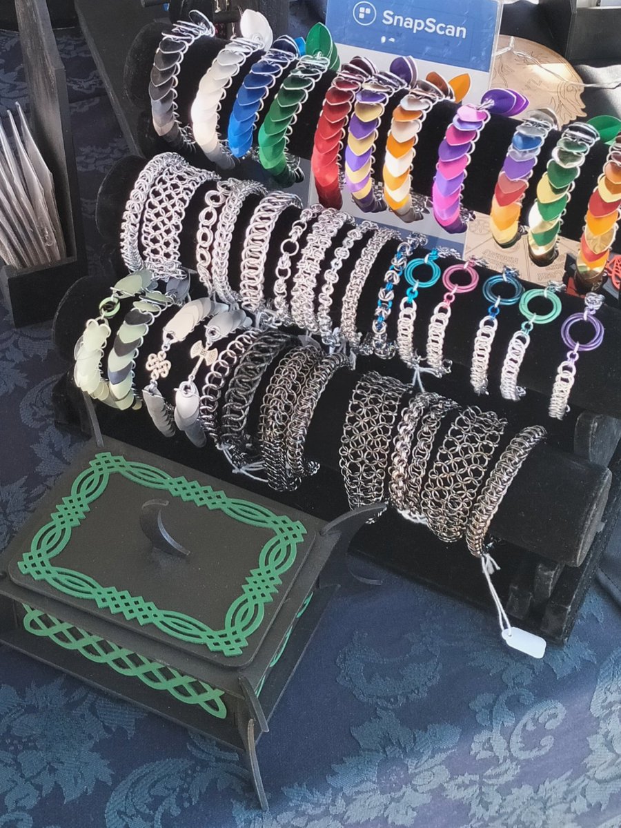 ApparitionSA's tweet image. We had such a great time at SlamFest last weekend at @daisyjonesbar! 

Thank you so much for all of the support &amp;amp; love you showed us. It was so good seeing everyone and meeting new amazing customers. 🖤⚔️ We can't wait for next year!

#apparitionatelier #chainmaille #scalemaille