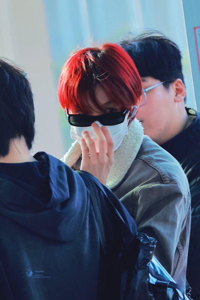 ᴊᴜɴᴇ. tweet media