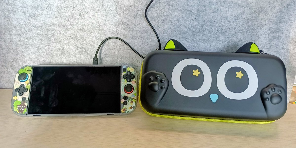 Ake 朱 | VTuber 🇩🇪 | Ōkami Schutzgöttin 🐺🍁 tweet media