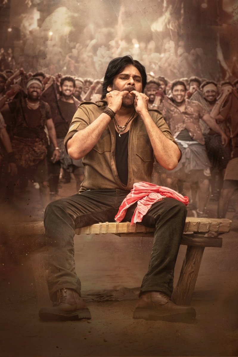 LyricsShyam's tweet image. కోట మీద జండాలా 
నీలో పొగరే ఉండాలా ...

ఒక్కో లైన్ ఒక్కో తూటా 

రాస్కోరా సాంబా ... 

సాయంత్రం కలుద్దాం కల్ట్స్ ... 

Power star @PawanKalyan 
@harish2you @ThisIsDSP @MythriOfficial #USB