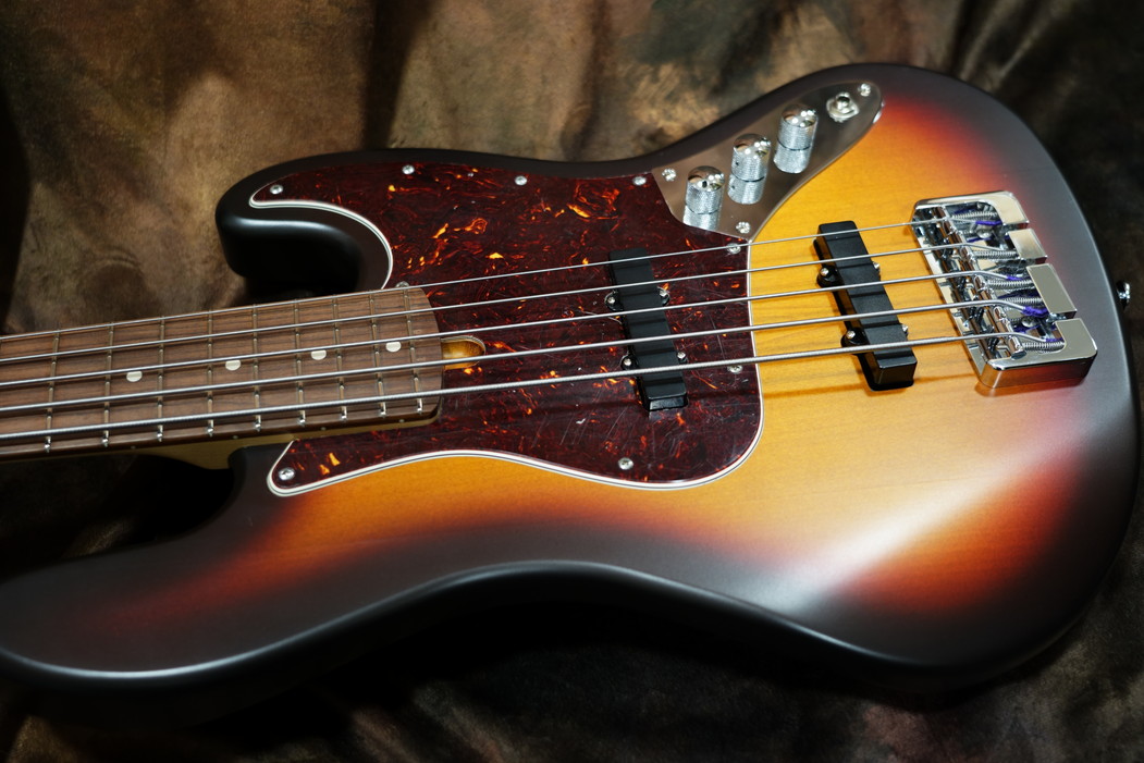 タイズストア tweet media