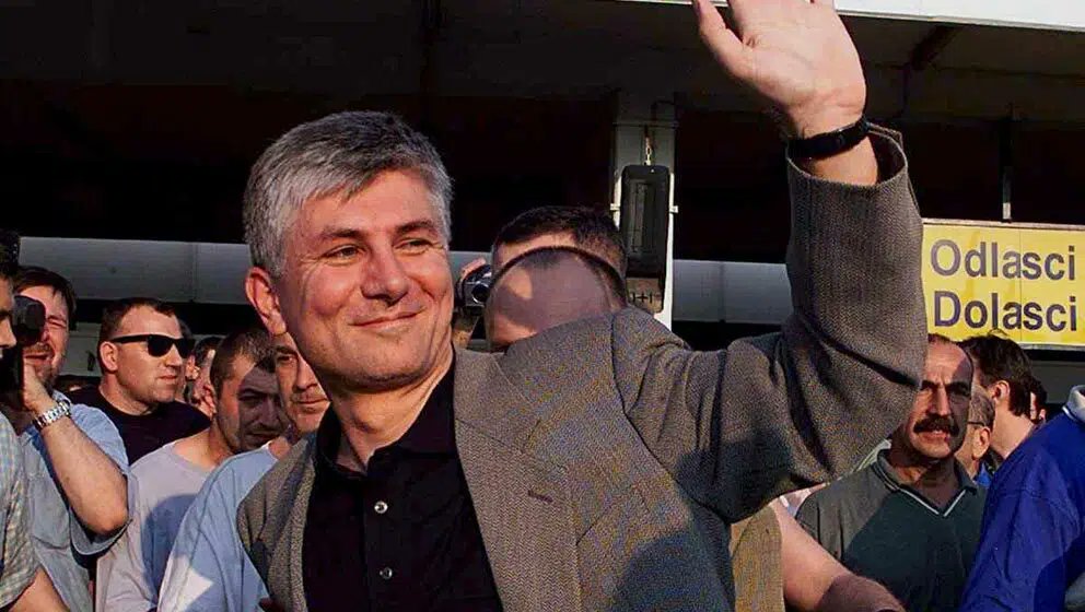 23 godine kasnije živimo posledice tog 12. marta. Žrtva koju je poneo Zoran Đinđić je prevelika da bismo mi odustali. Njemu se nikad dovoljno nećemo moći odužiti, ali poštujući sve ono što je on radio, možemo stvoriti budućim generacijama zemlju u kojoj će želeti da žive.