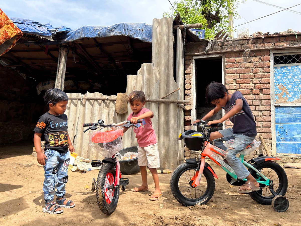 Aasif Mujtaba tweet media